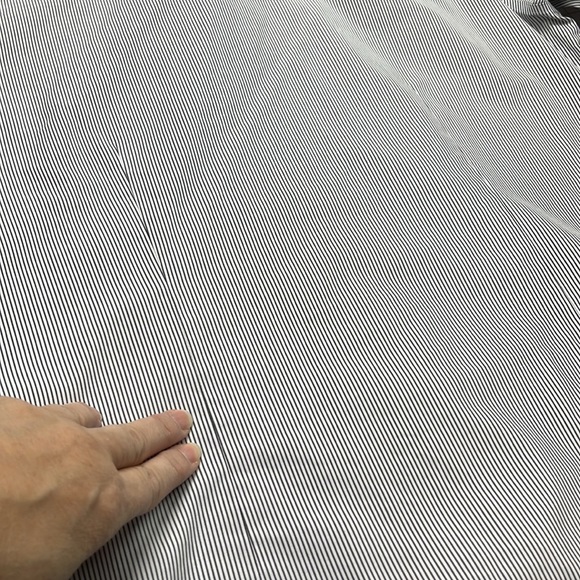 GOLD LABEL INVESTMENTS Non- Iron Chevron/Stripe Cotton BLK/WHT Career Blouse 16 - Picture 6 of 16